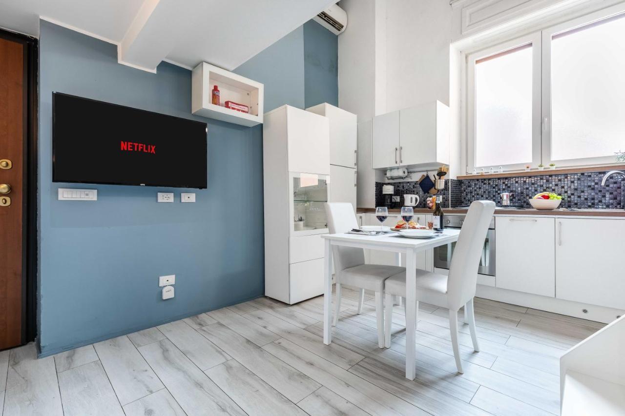 Duomo In 8 Stops Suite Deluxe Loft Mediolan Zewnętrze zdjęcie